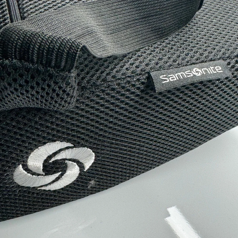 Samsonite Ergonomic Lumbar Support‎ Pillow Black Mesh Memory Foam with Strap